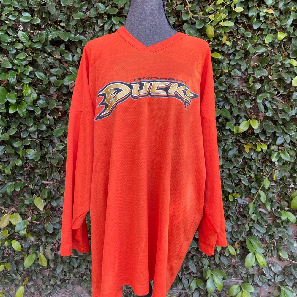 Ducks jersey